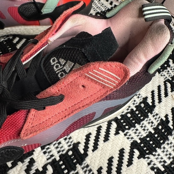 Rare Adidas ZONEBOOST Kaizam Multicolor Lace Up Basketball Shoes | Size 15 Men’s - Picture 7 of 9